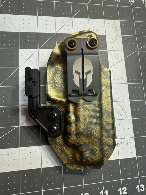 IWB (Inside The Waistband Holster)